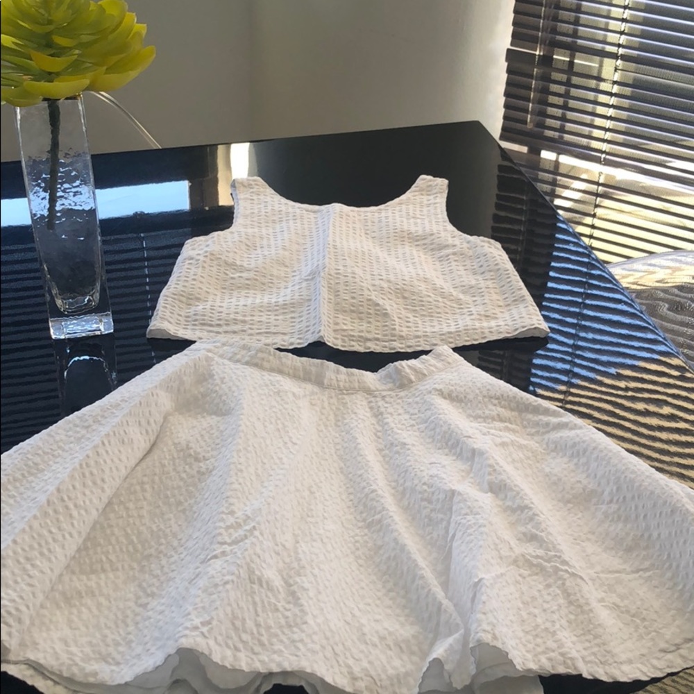 Girls clothing